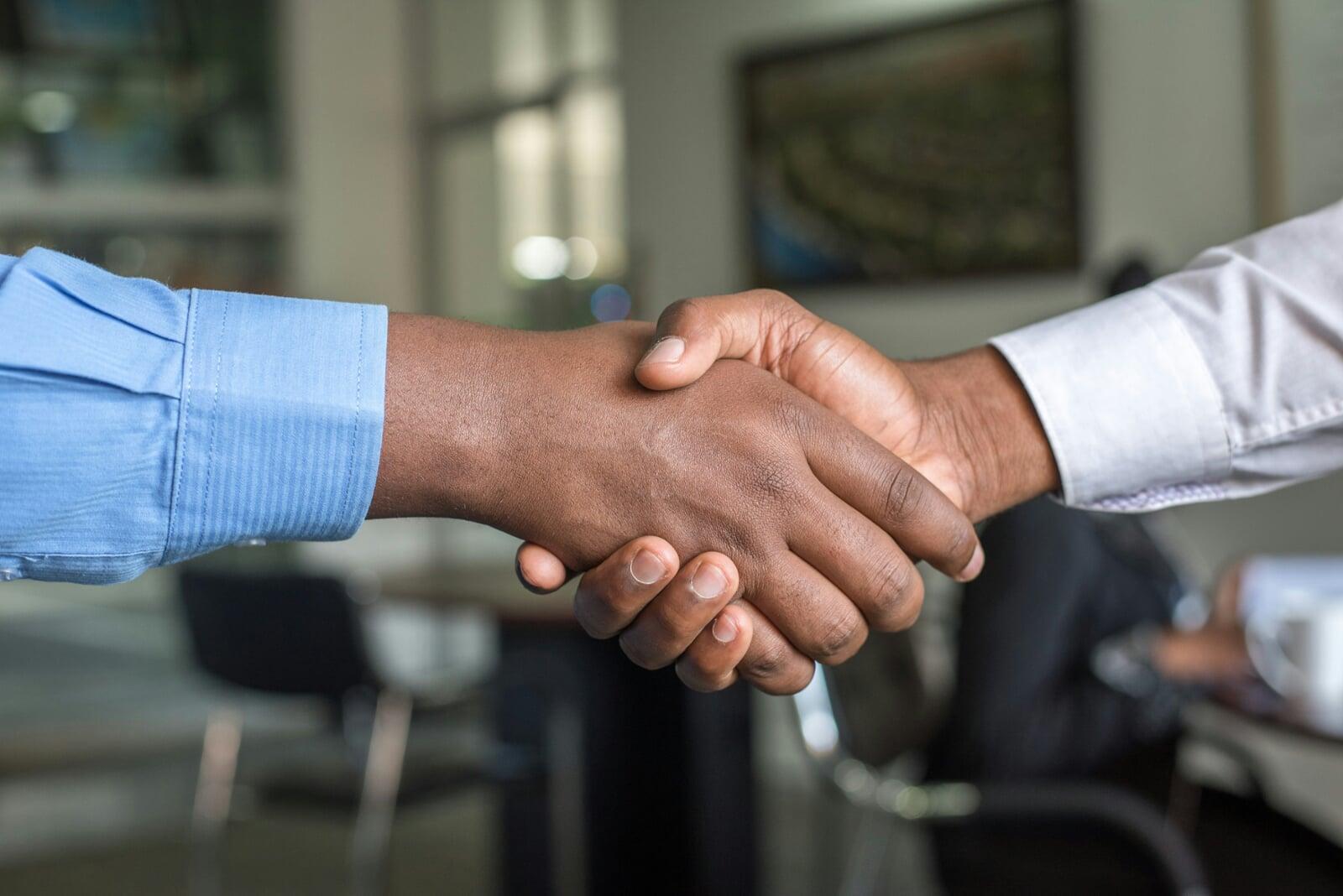Fully inclusive hourly pricing at Beninobas Jamaica BPO – covers agent salaries, health benefits, local taxes, management, training, QA, hardware, internet, backup power. Invoiced bi‑weekly in USD, net‑15 terms.